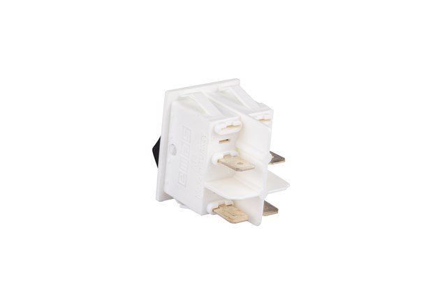 30*22mm White Body 2NO w/o Illumination with Terminal (0-I) Marked Black A14 Series Rocker Switch